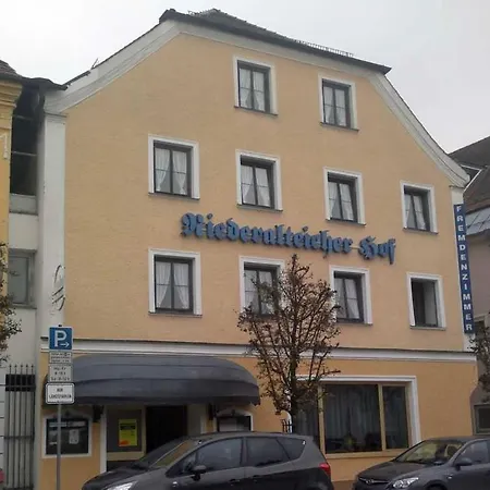 Отель Niederalteicher Hof *